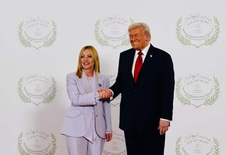 Trump contro Meloni: «Mi sbagliavo su di lei». Scontro su Iran, Nato ed energia